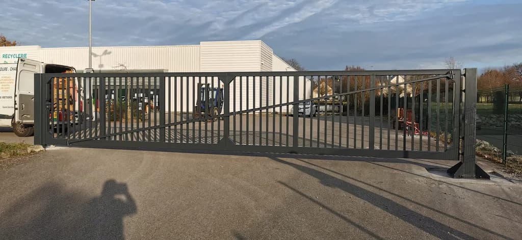 Portail coulissant automatisé
